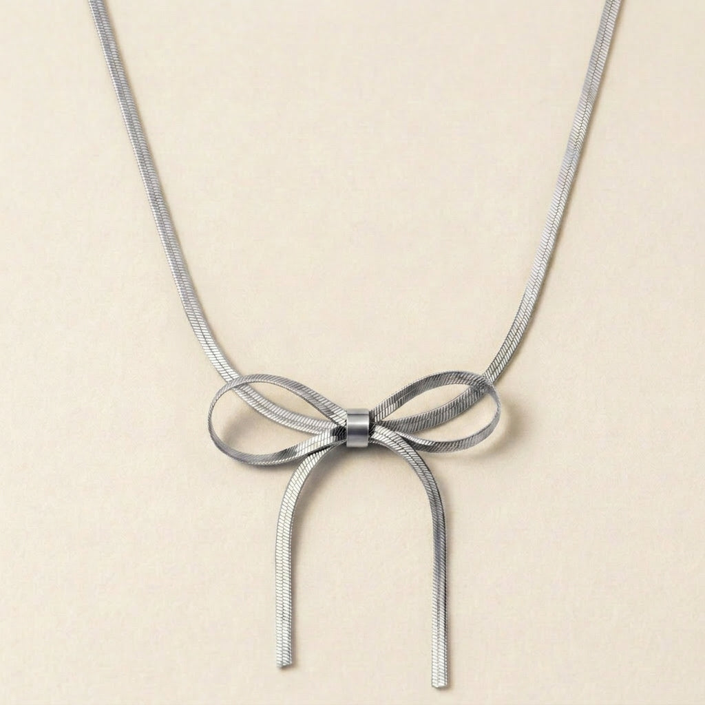Silver Snake Chain Bow Necklace