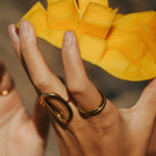 Gold Interlocking Triple Band Ring